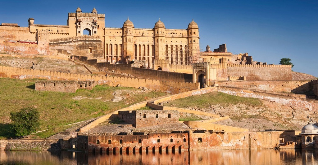 04 Day Udaipur to Jaipur Package